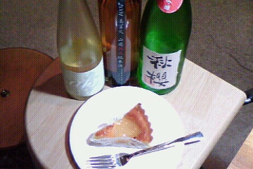 洋梨のタルトと日本酒