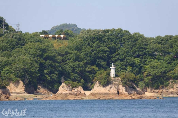 鶏小島灯台