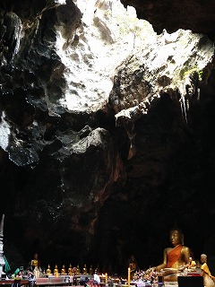 カオ・ルアン洞窟
