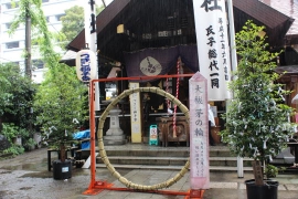雨の築地波除神社０６