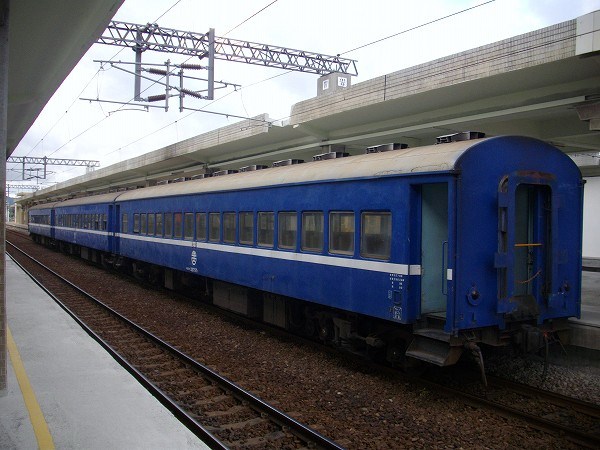 台鐵南廻線藍皮客車